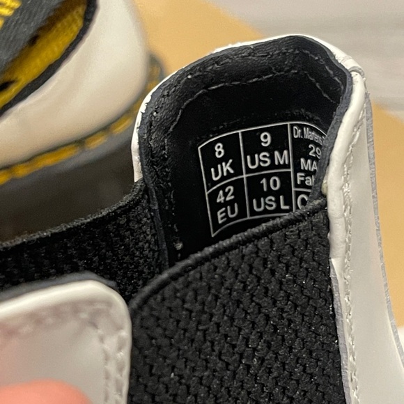 Dr. Martens 2976 Quad White Boots - Picture 9 of 9